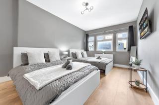 London Bridge Apartments - 2