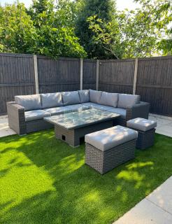 Luxury two bedroom garden flat - 7