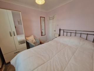 Stoneleigh Chalet 29 - Salcombe Regis - 4