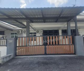 Homestay DEEDORA - Seri Manjung - 1