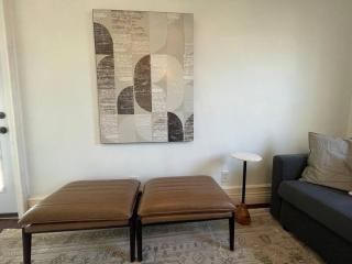 C&J Signature Stays Downtown Apartment - Morristown - 5