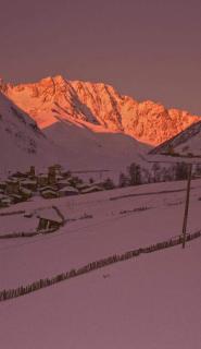 Guest House Lemsia - Mestia - 8