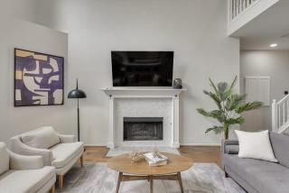 Luxurious Home w Cinema Room & Private Pool - Mesquite - 3