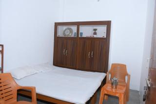 Samrat Home Stay - Faizābād - 4