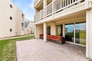 Bahia Mar Solare Beachfront Resort Condos with Two Pools - South Padre Island - 2