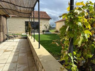 "Belle An Pierre" chambres d hôtes & spa à 15 minutes du Futuroscope, 3 minutes du lac de St Cyr et du Golf du haut Poitou - 5