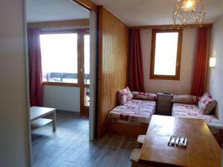 Appart cosy avec accès pistes et commerces, balcon, parking, animaux ok! - FR-1-355-24 - Les Allues - 8