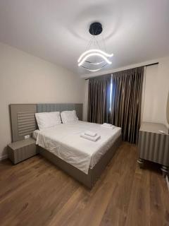 Modern Apartment near Blloku - Tirana - 6