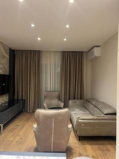 Modern Apartment near Blloku - Tirana - 4