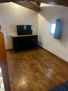 Logement atypique - - 6