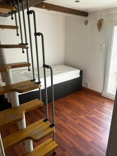 Logement atypique - - 1