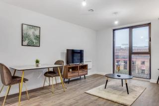 Stylish and Bright 1 Bedroom Flat in Birmingham - Birmingham - 0