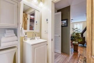 House At Dream Barn Hollow - Chester - 1