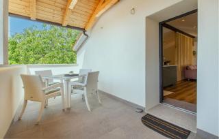 Nice Home In Orlek - Sezana - - 9