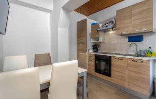2 Bedroom Awesome Apartment In Barbat - Barbat na Rabu - 8
