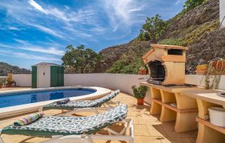 Cozy Home In Sayalonga With Wifi - 2