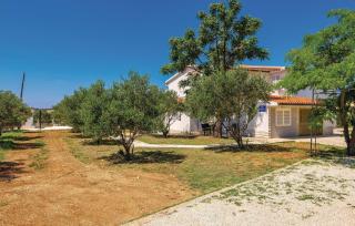2 Bedroom Awesome Apartment In Barbat - Barbat na Rabu - 2