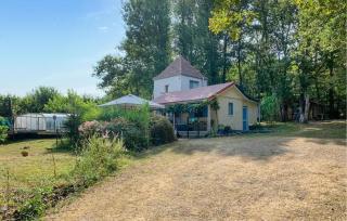 Gorgeous Home In Saint-Chamassy - Saint-Chamassy - 3