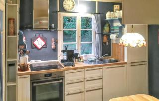 Gorgeous Home In Saint-Chamassy - Saint-Chamassy - 5