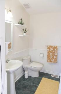 Cozy Guest Suite close to Beach - Windsor - 3