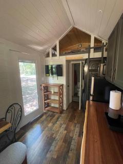 Shangrila Tiny Home near Dove Ridge Winery - Azle - 9