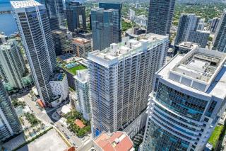 Stylish 1BR Brickell Condo with Balcony and Pool Access - Miami - 2