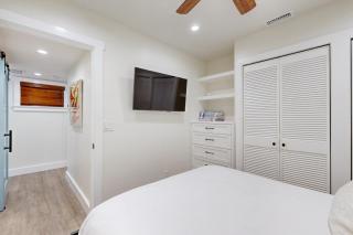Bayfront Beauty - Newport Beach - 1