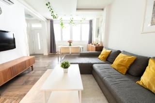 Superb Location & Chic Suite w' 2Bedroom - Budapest - 9