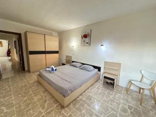F61 Room with private bathroom near the Beach in a shared apartment - 5