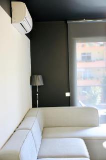 Miku Apartment-Chic 2 Bedroom Escape - Tirana - 2