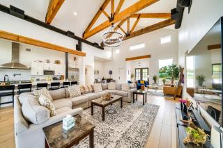Lakefront Texas Home on Legacy Ranch - 6
