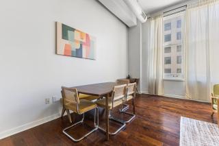 2BR Sky Loft - Sleeps 7 - Downtown Indy - Skywalk Access - Indianápolis - 2