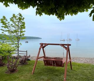 Lavender Lane - Suttons Bay - 5