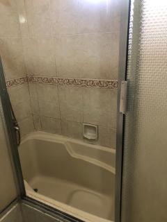 Amplio depto,parqueo,zona exclusiva - 3