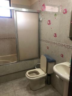 Amplio depto,parqueo,zona exclusiva - 2