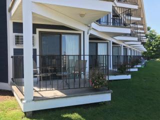 Pointes North 108- Grand Traverse Bay-Traverse City - 8