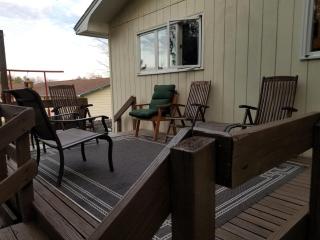 Suttons Bay Sunshine - 5