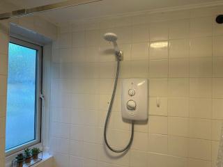 Comfortable 3-Bed Flat - Sleeps 5 - Home Away from Home - Nottingham - 8