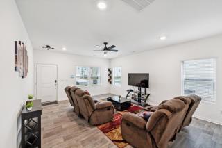 Charming Getaway Perfect for Relaxation home - Gastonia - 8