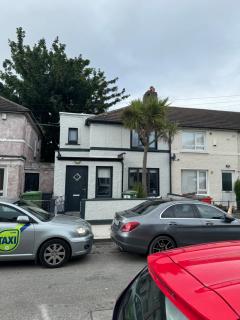 3 Bedroom House beside Croke Park - 9