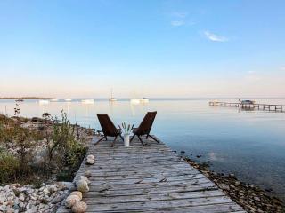 Bay House in Northport - 0