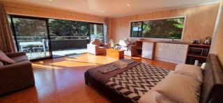 Rimu Studio holiday accommodation - Raglan - 8