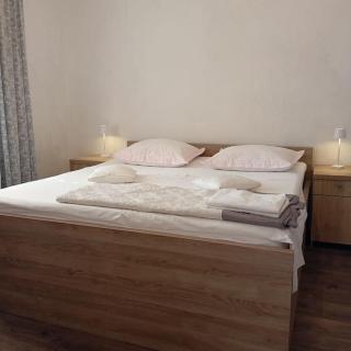 Seaside house in wilderness - Zastražišće - 5