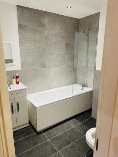 Canvey Stay Entire Flat - 1
