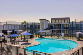Aiden by Best Western South Reno - 6