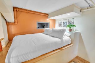 Modern Condo with Mountain Views, Walk to Downtown condo - 8