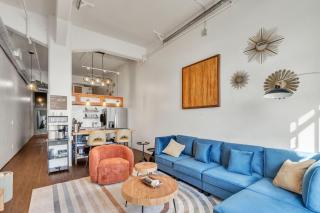 Modern Condo with Mountain Views, Walk to Downtown condo - 1