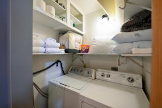 Charming Benson Home - Sleeps 5 Hot Tub! - 2