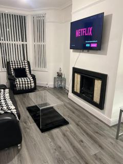 Modern 3 bedroom house, fast 5G wi-fi, Anfield - Liverpool - 0