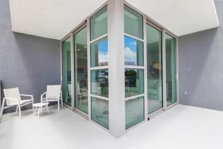 Modern Central 2-bedroom 2-bathroom Pool Parking - Miami - 2